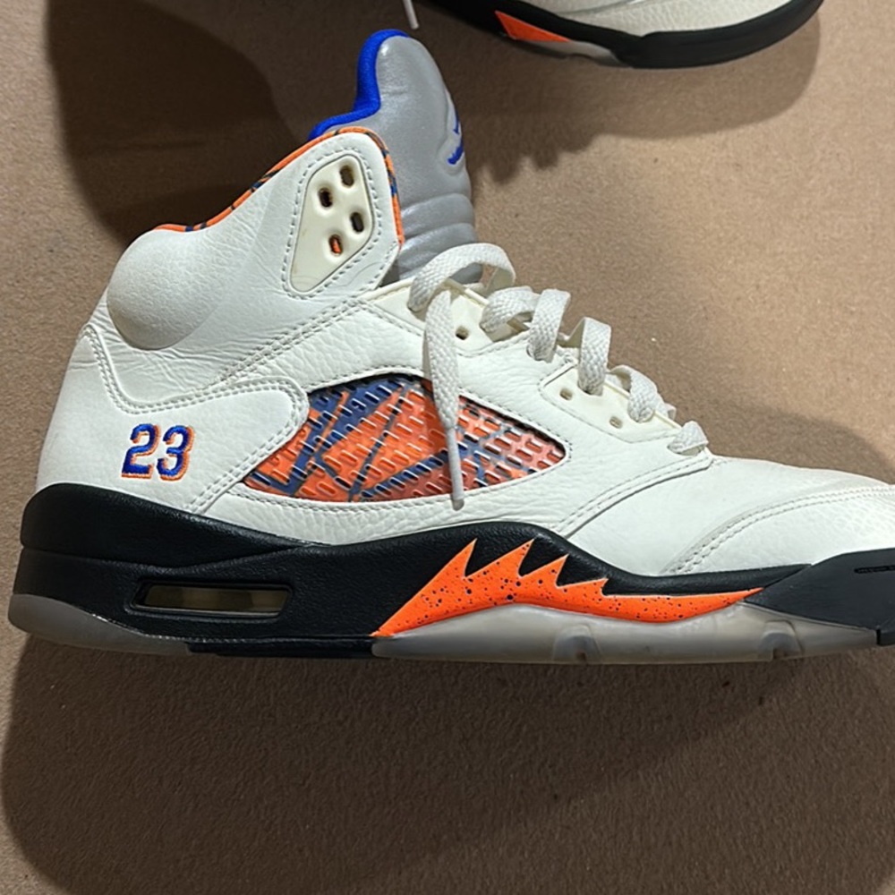 Jordan 5 - Picture 3 of 3